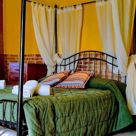 Stanze Sul Mare Bed & Breakfast Salerno Bagian luar foto