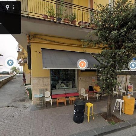 Stanze Sul Mare Bed & Breakfast Salerno Bagian luar foto