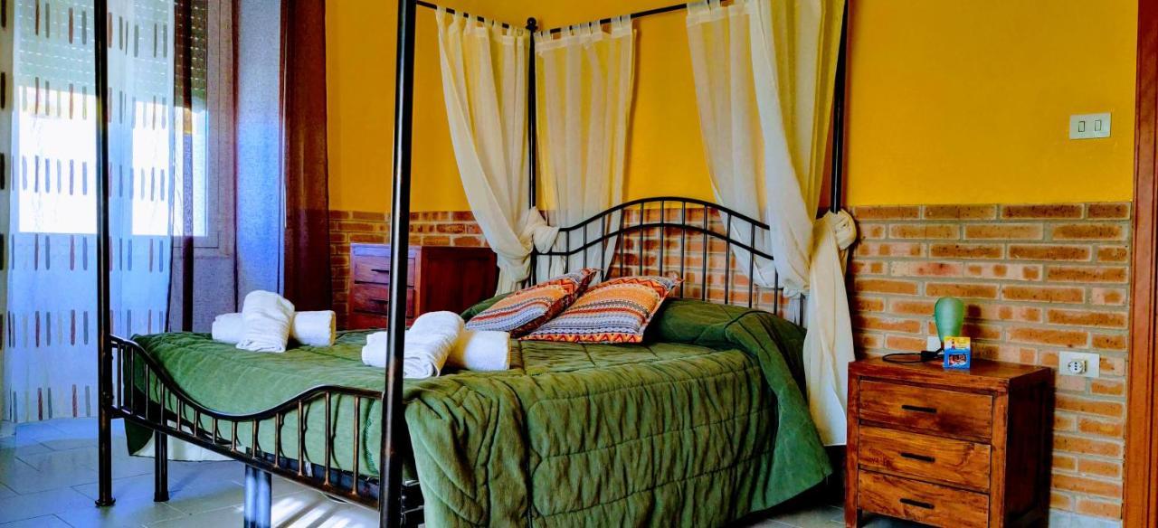 Stanze Sul Mare Bed & Breakfast Salerno Bagian luar foto